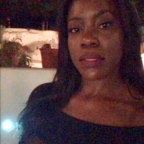 Meet your Posher, Tiffany - Picture 6 of 8